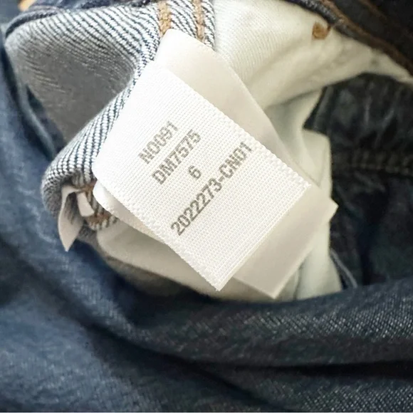 Madewell Denim Tailored Jumpsuit in Norvell Wash Size 6 - Picture 12 of 13